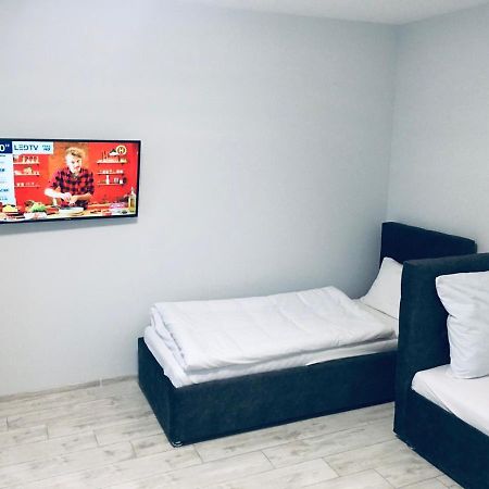 Apartment Edelweiss Oujhorod Extérieur photo