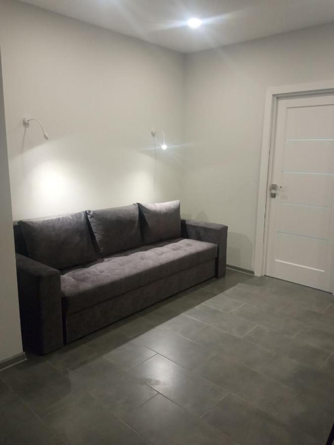Apartment Edelweiss Oujhorod Extérieur photo