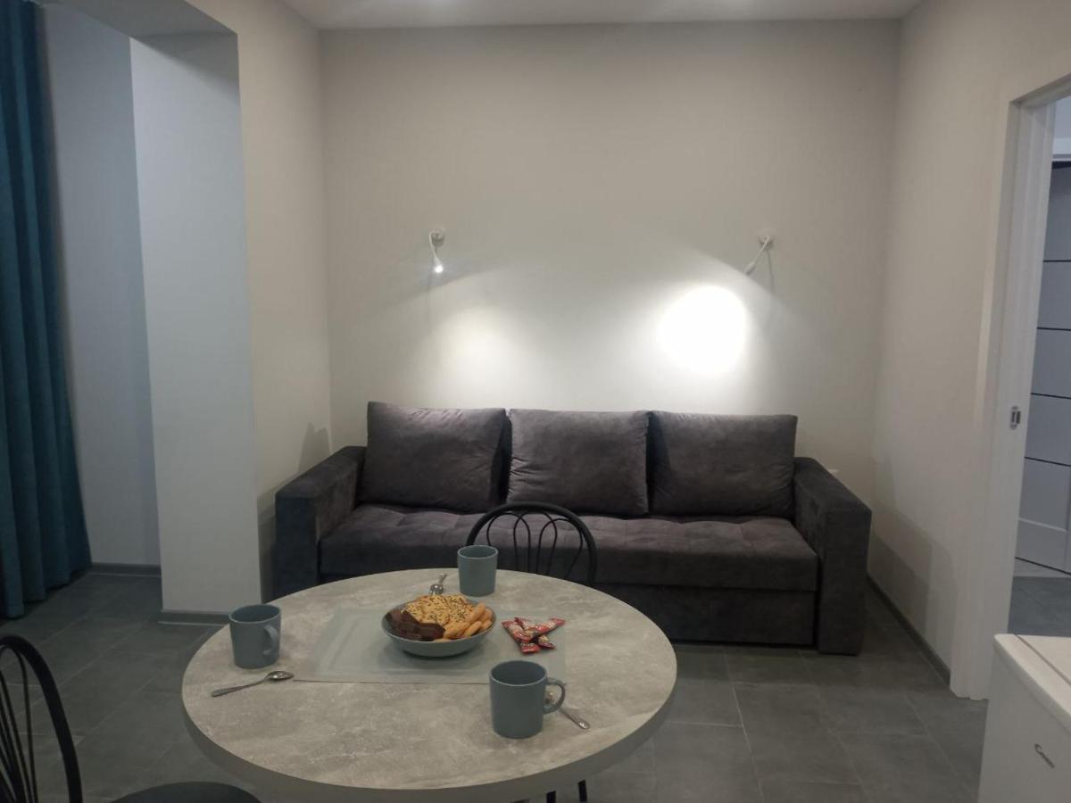 Apartment Edelweiss Oujhorod Extérieur photo