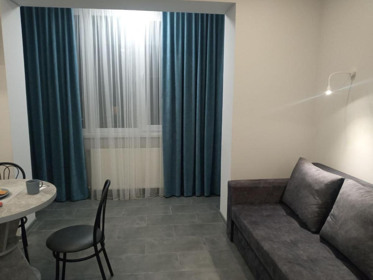 Apartment Edelweiss Oujhorod Extérieur photo